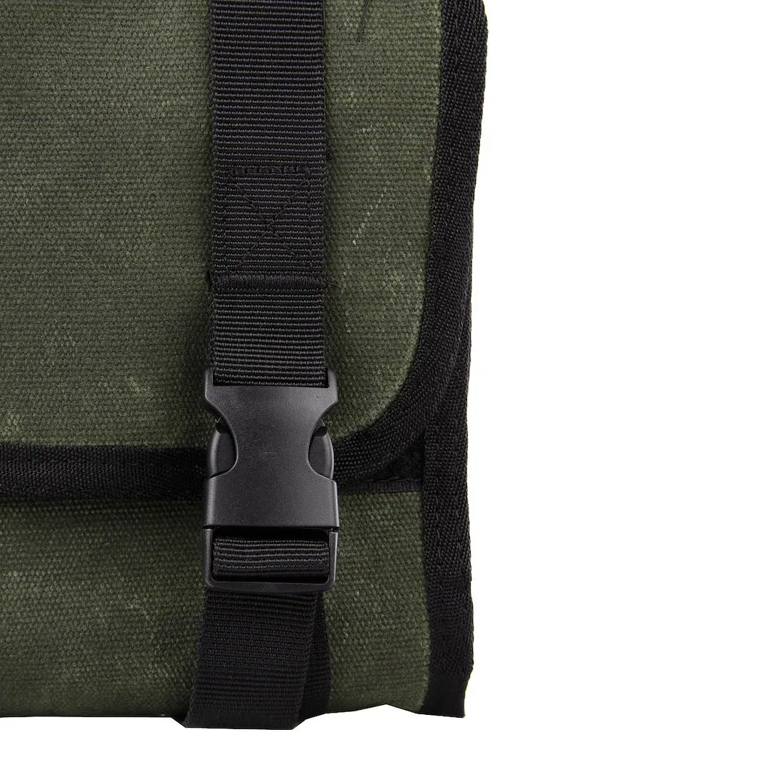 21109941 – OVERLAND VCL Gear Bag, Rolled Style 34.4 Inch Length X 15 Inch Width 12 Pockets With Velcro and Two Buckle...